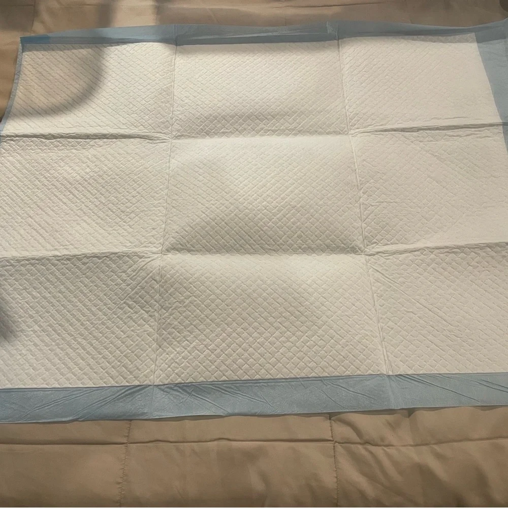 Extra-Large Absorbent Pads with Quilted Top Layer